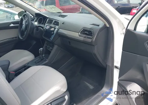 2020 Volkswagen Tiguan 2.0T Se/2.0T Se R-Line Black/2.0T Sel из США, поврежденный, VIN 3VV3B7AX0LM047933